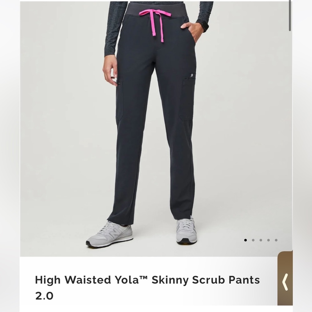 Never Worn Gray FIGS Petite Scrub Pants